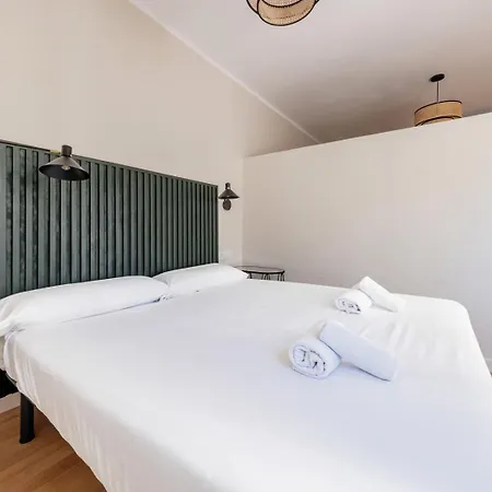 Apartment Bebarceloner Sant Andreu - 1 Bedroom With Terrace